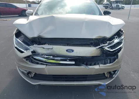 2018 Ford Fusion Titanium из США, поврежденный, VIN 3FA6P0D92JR162010